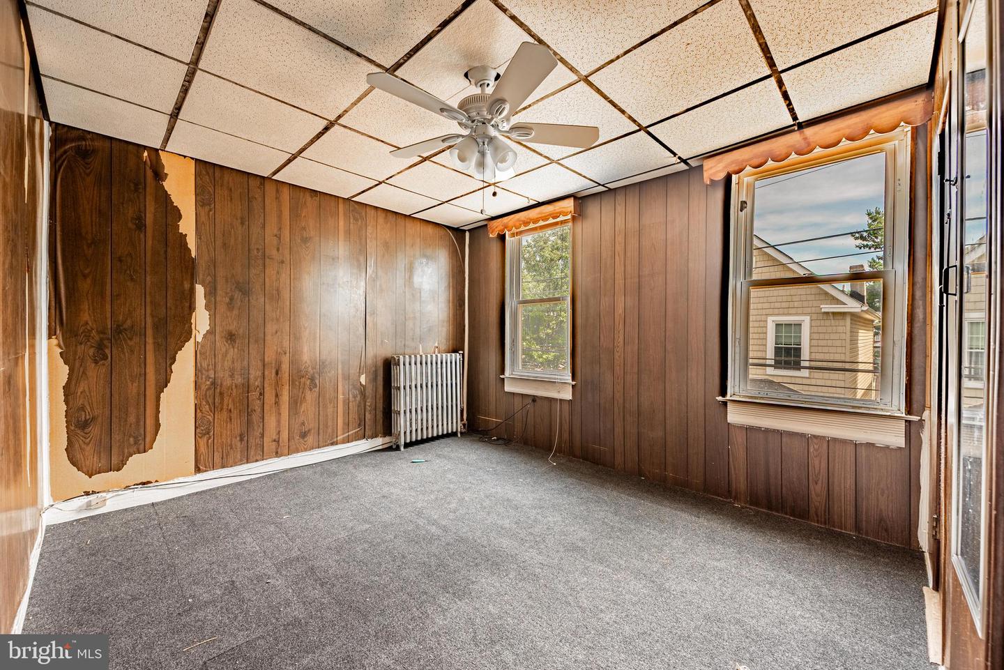1302 Cox St Property Photo 19