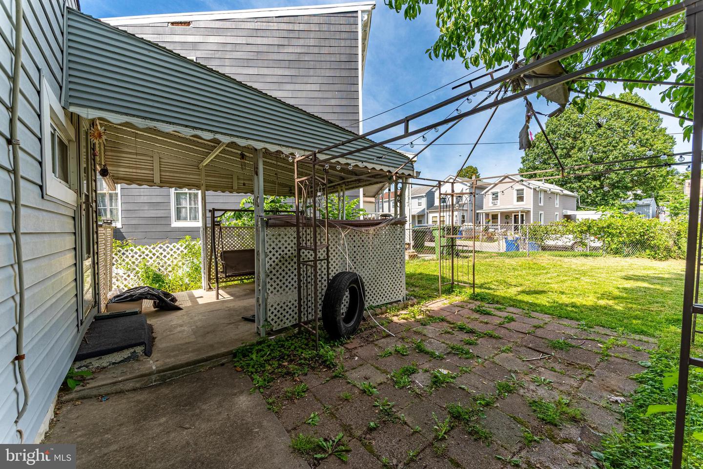 1302 Cox St Property Photo 25