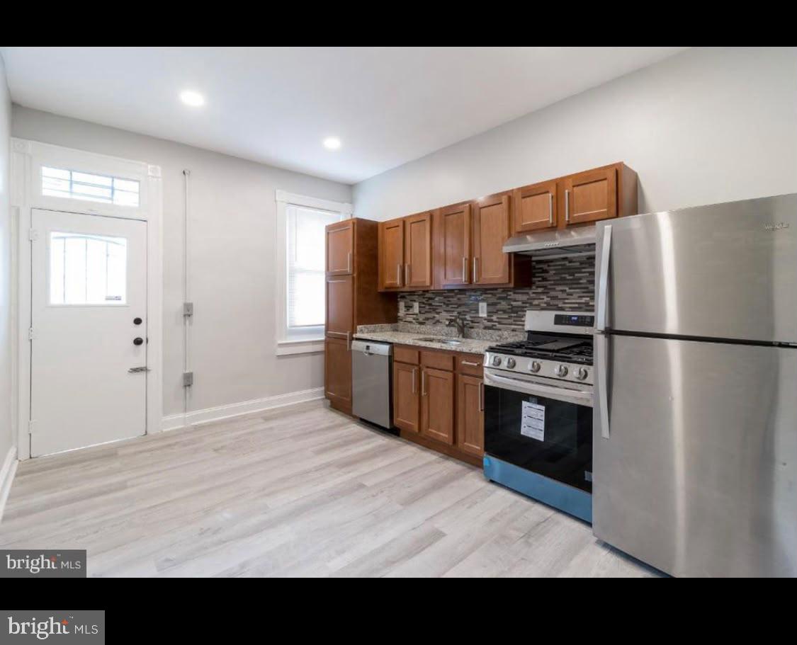 1626 Appleton St Property Photo 11