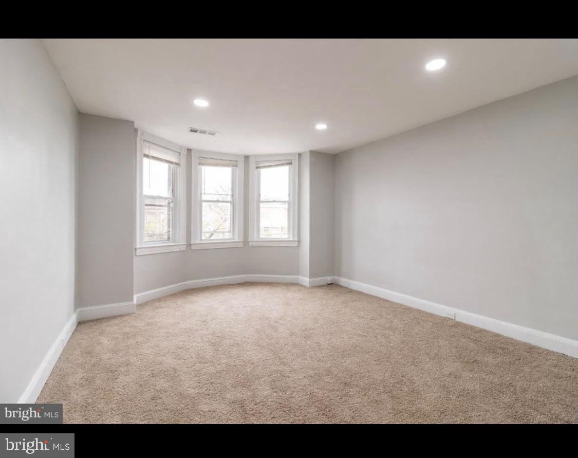 1626 Appleton St Property Photo 17