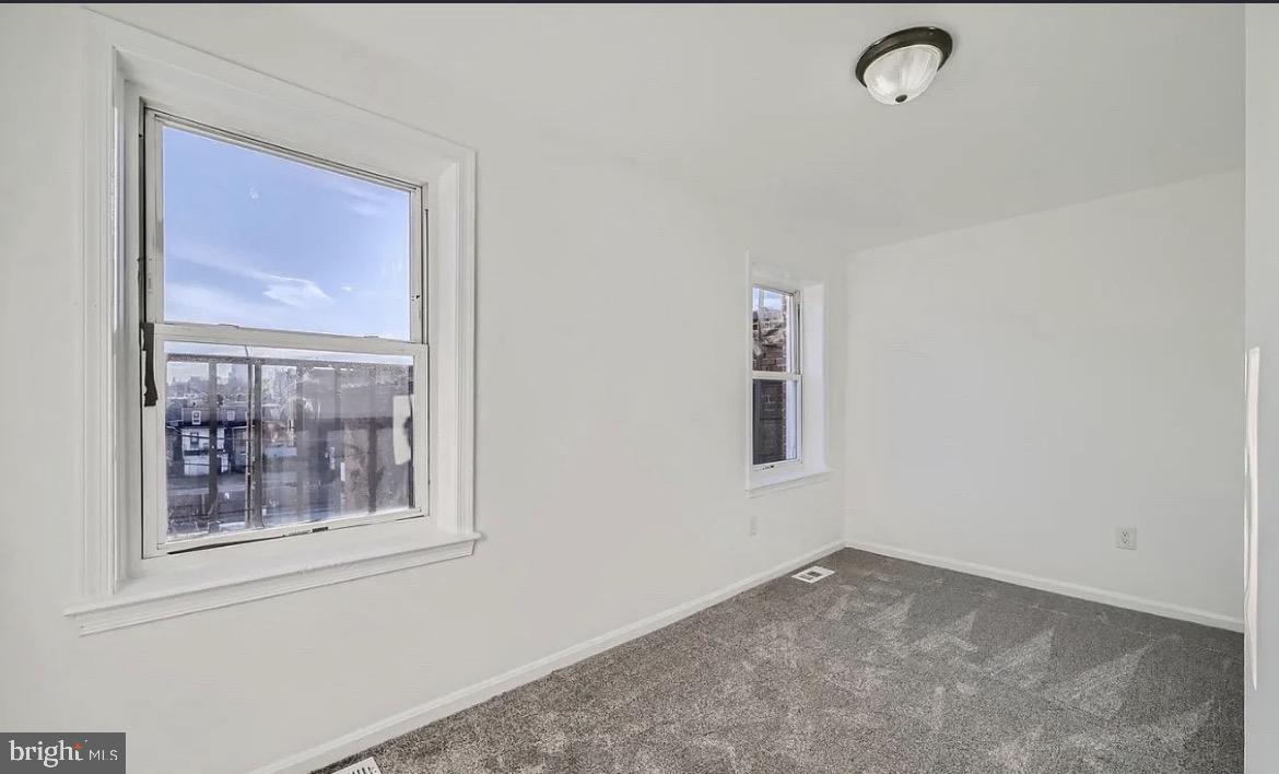 21 S Carrollton Ave Property Photo 10