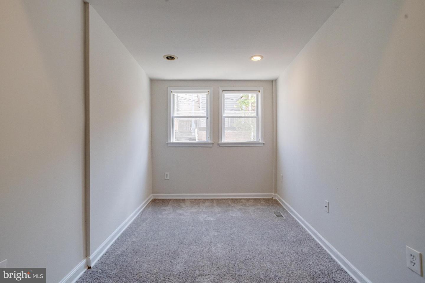 305 S Collington Ave Property Photo 25
