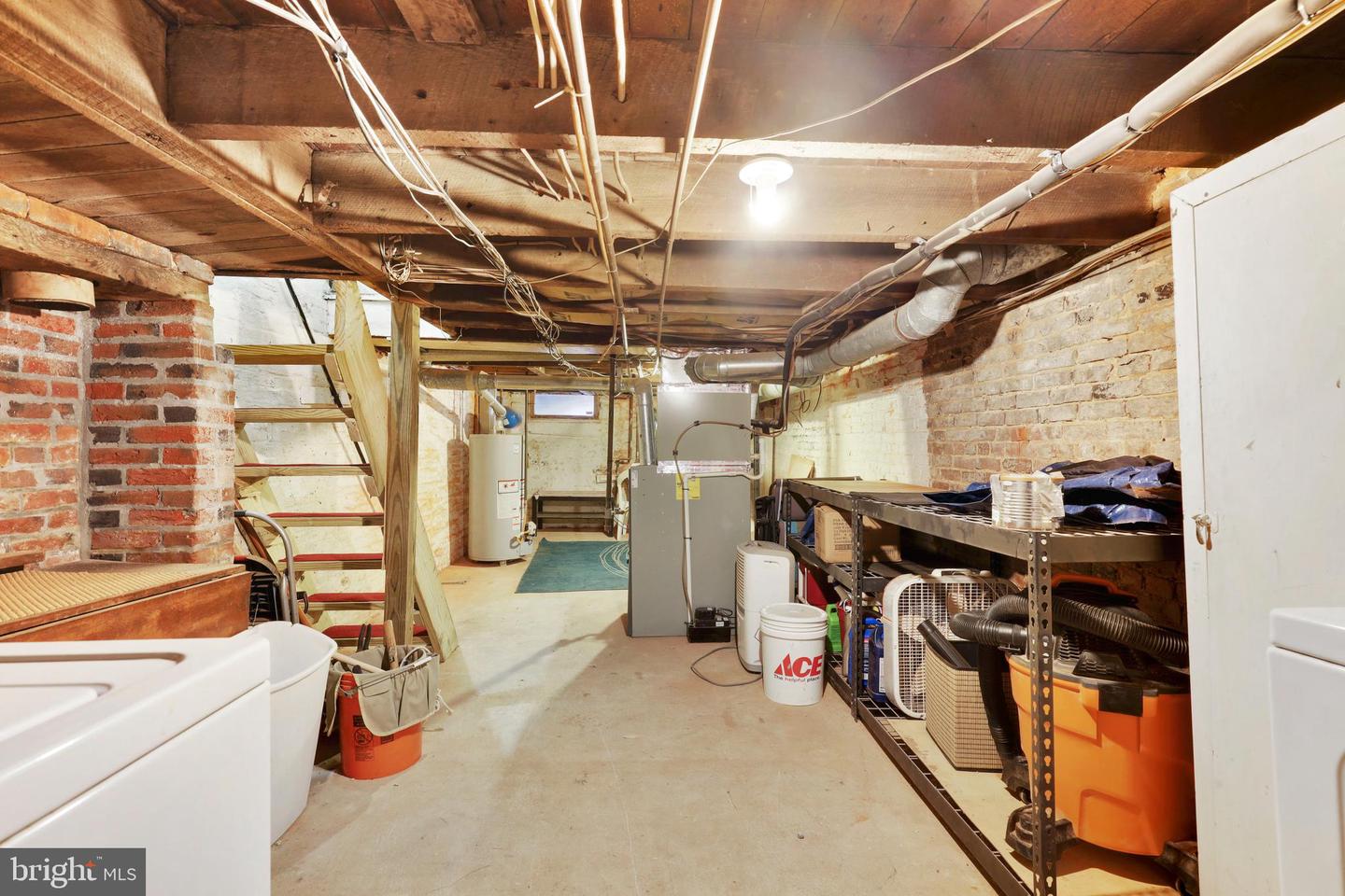 24 E Hamburg St Property Photo 15
