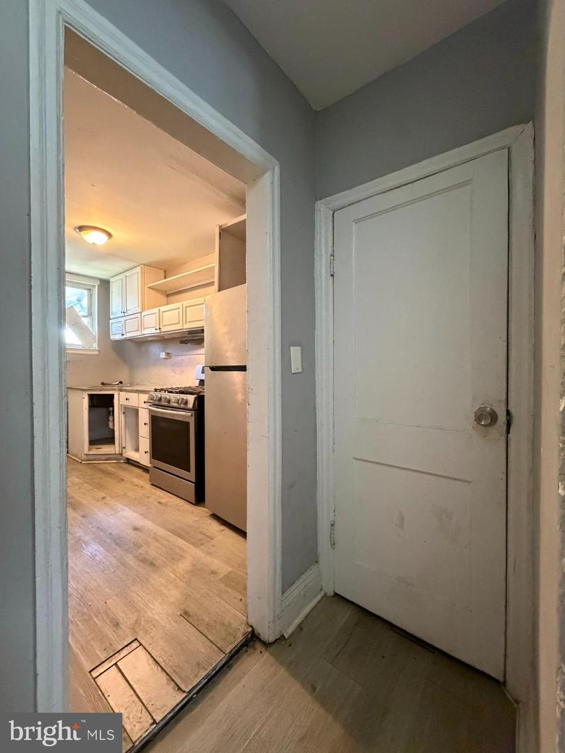 512 Sheridan Ave Property Photo 11