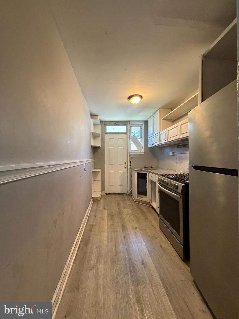 512 Sheridan Ave Property Photo 12