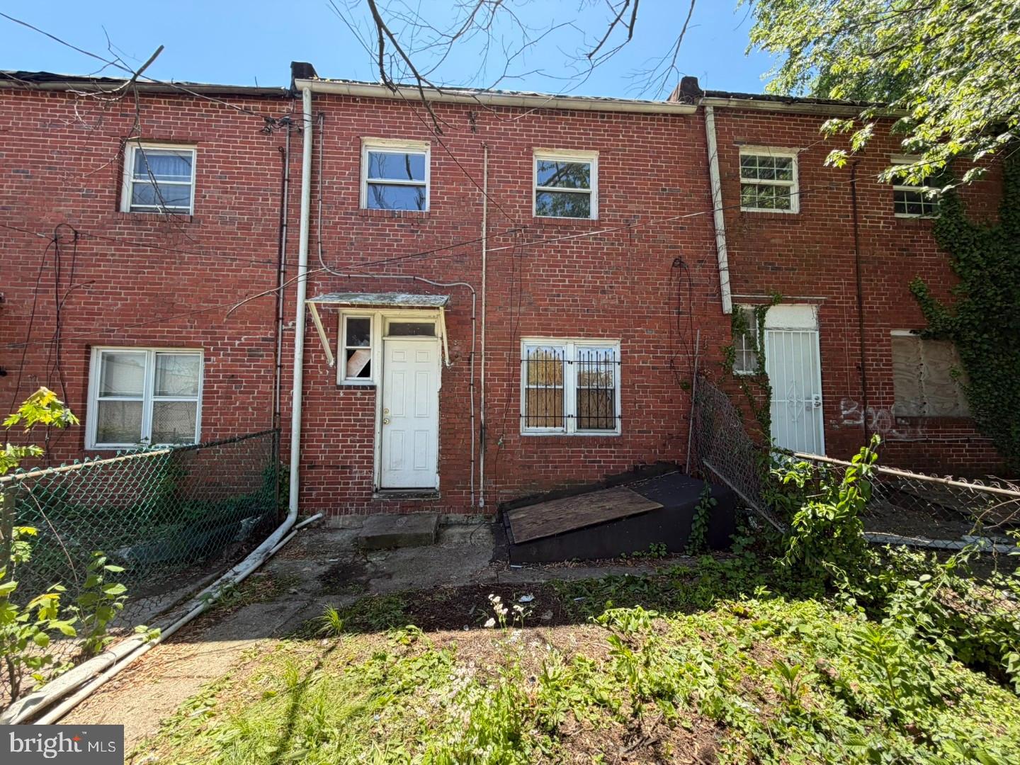 512 Sheridan Ave Property Photo 39