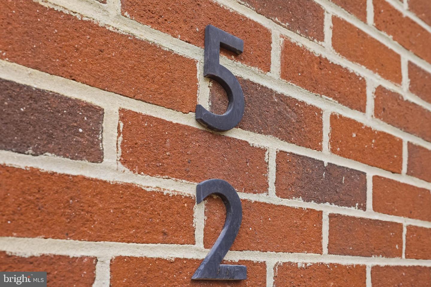 52 S Fulton Ave Property Photo 3