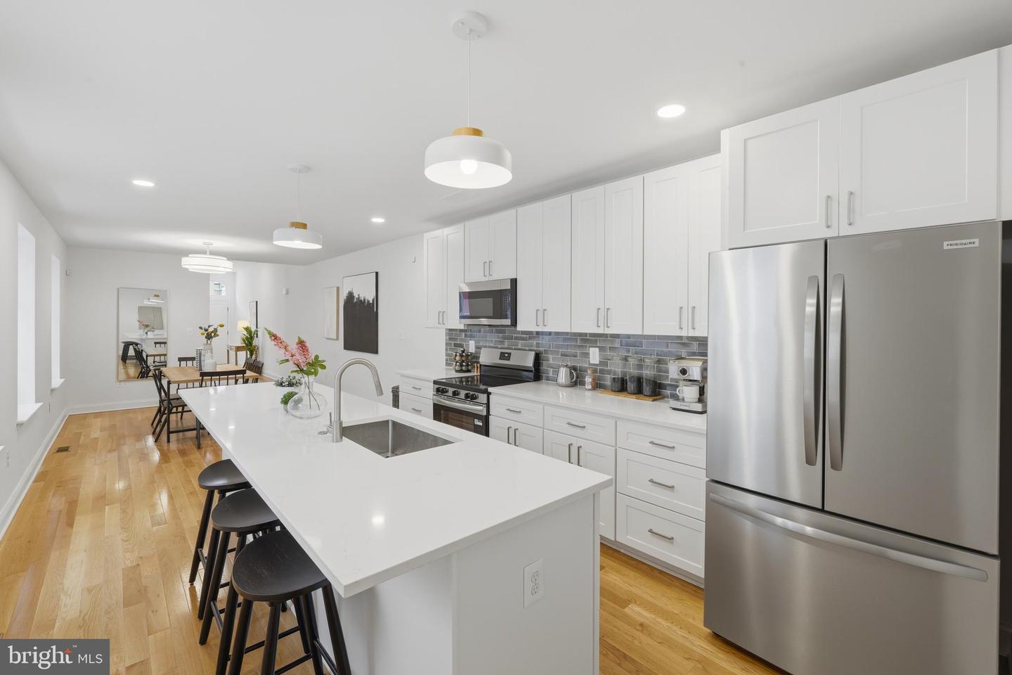 52 S Fulton Ave Property Photo 9