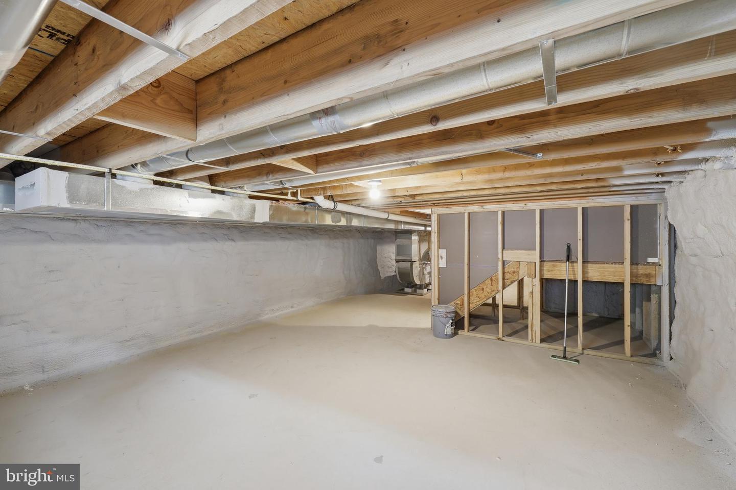 52 S Fulton Ave Property Photo 27