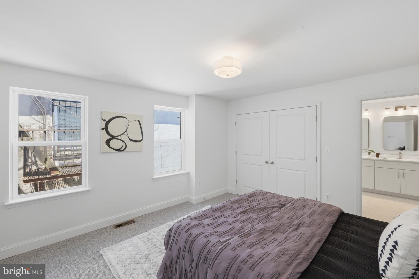 45 S Fulton Ave Property Photo 16