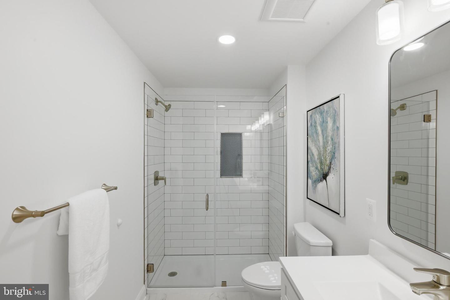 45 S Fulton Ave Property Photo 18