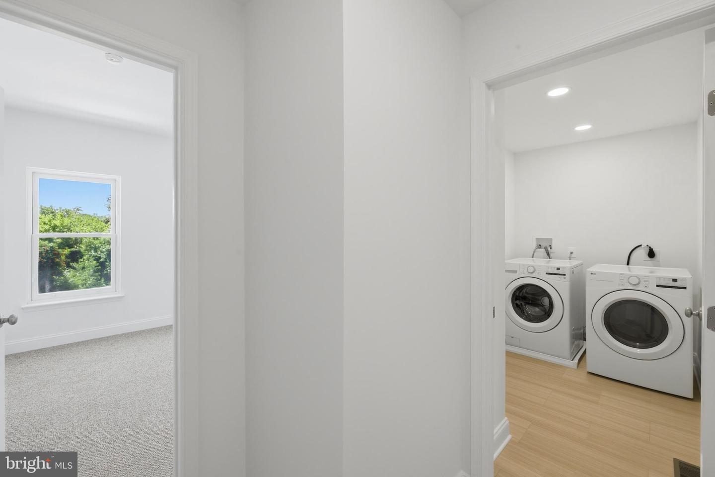 45 S Fulton Ave Property Photo 22