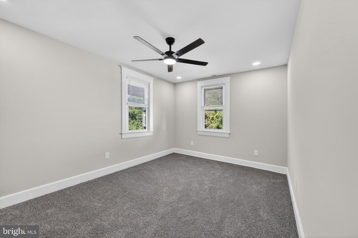 3405 Parkside Dr Property Photo 31