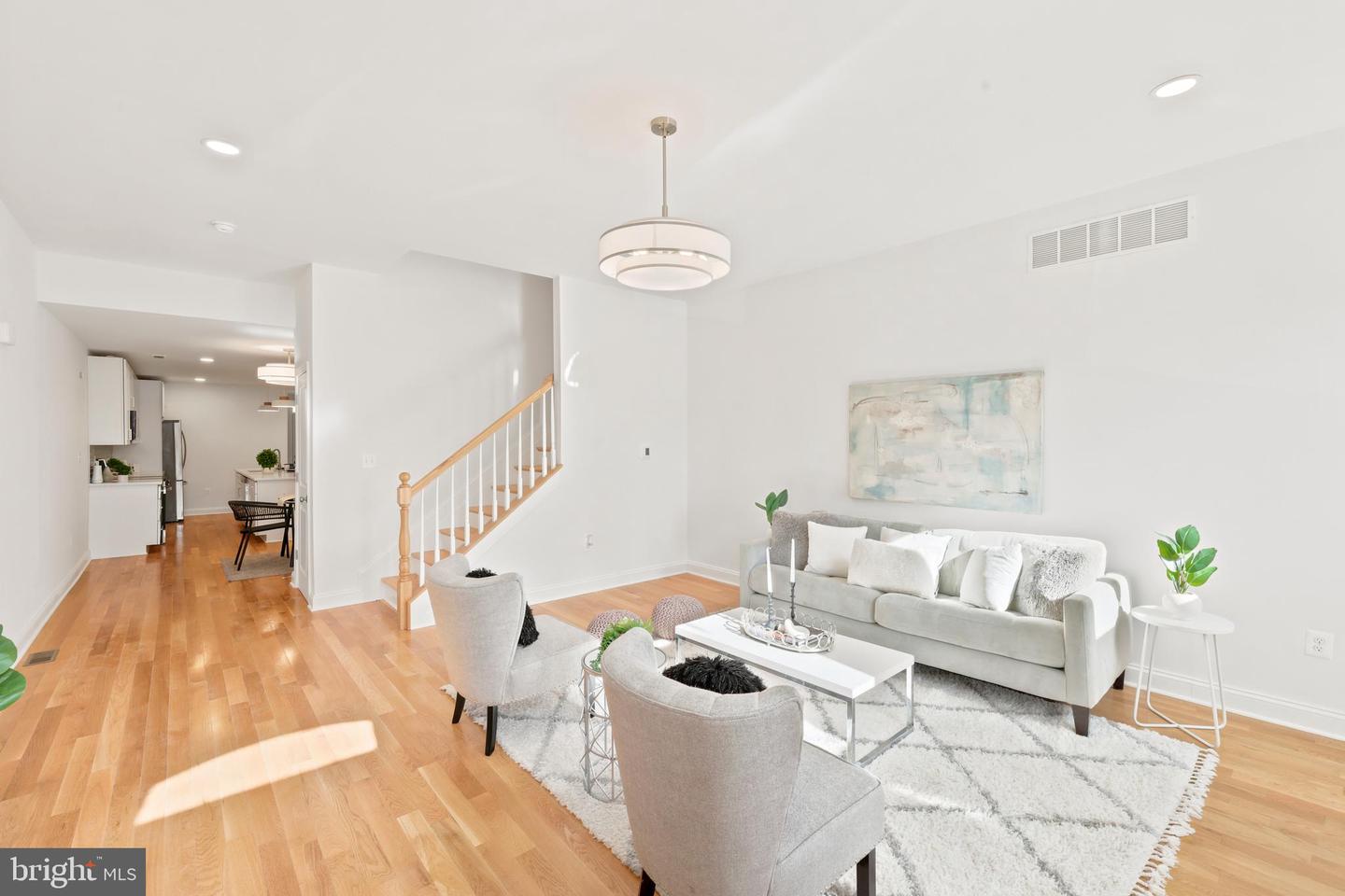 47 S Fulton Ave Property Photo 10