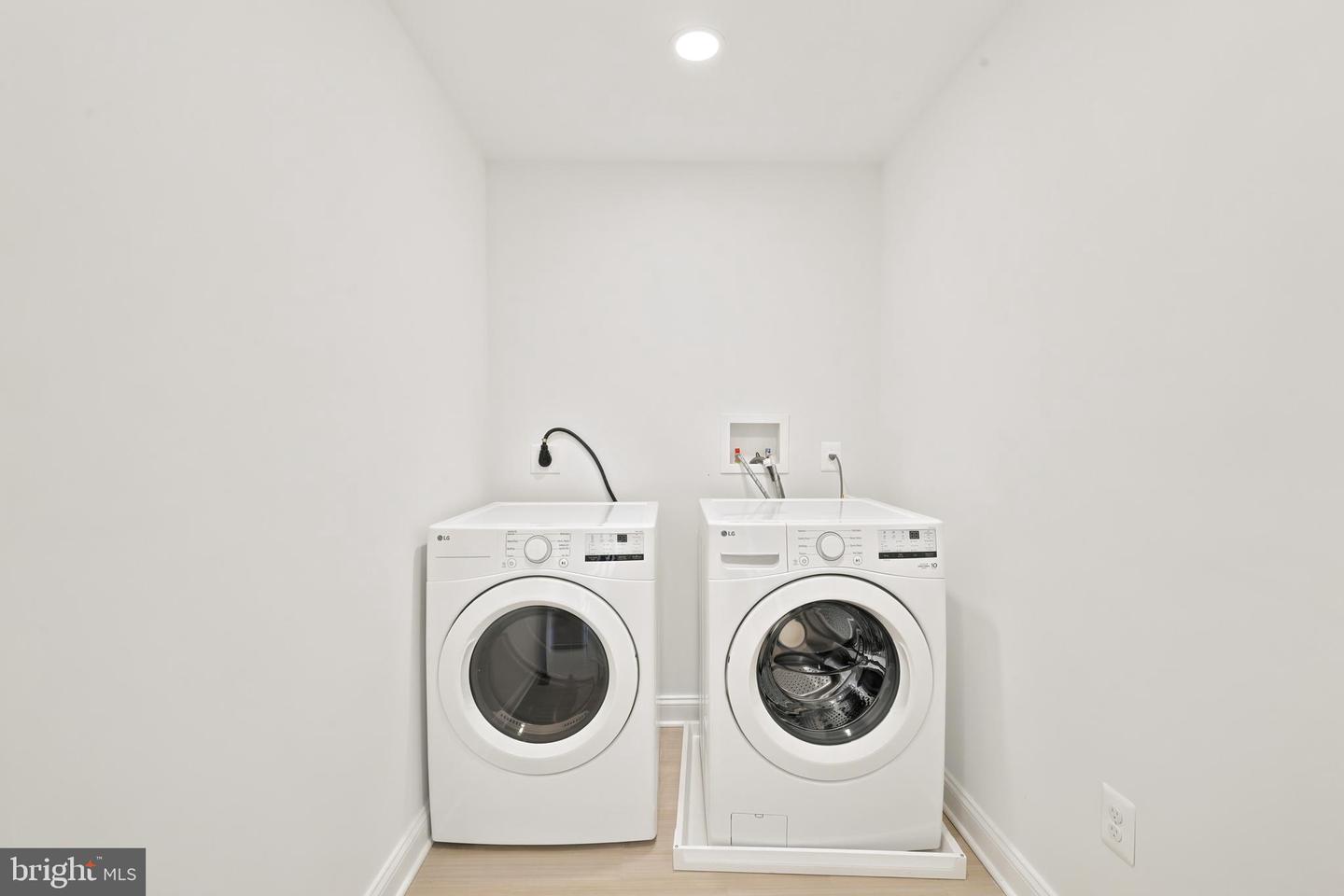 47 S Fulton Ave Property Photo 30
