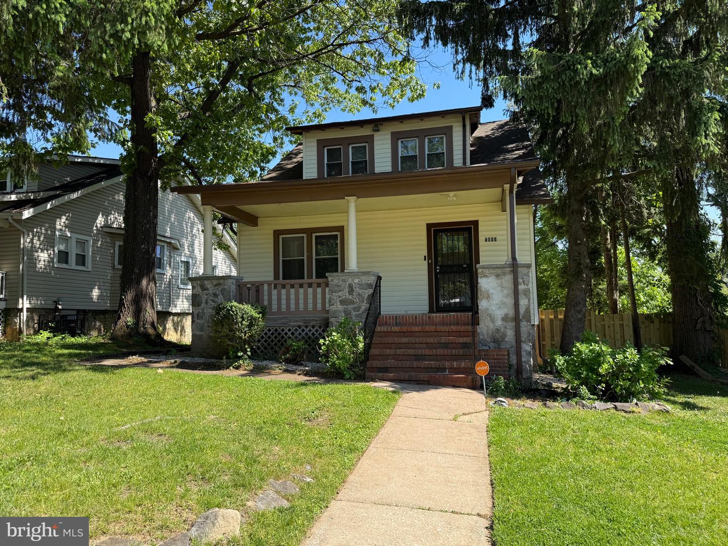4007 Bateman Ave Property Photo 1