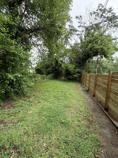 417 Rosecroft Ter Property Photo 11