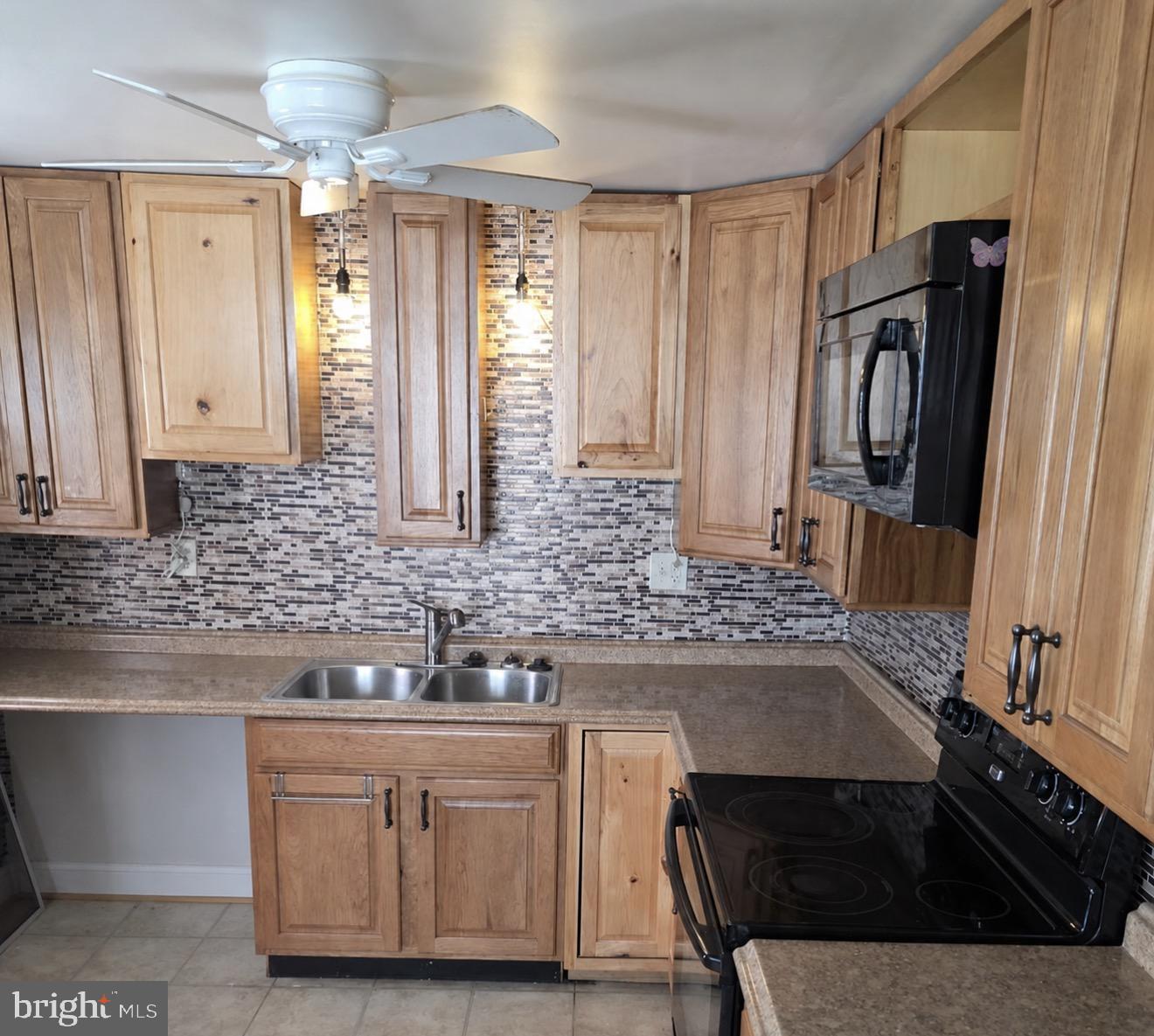 1117 Walker Ave Property Photo 8