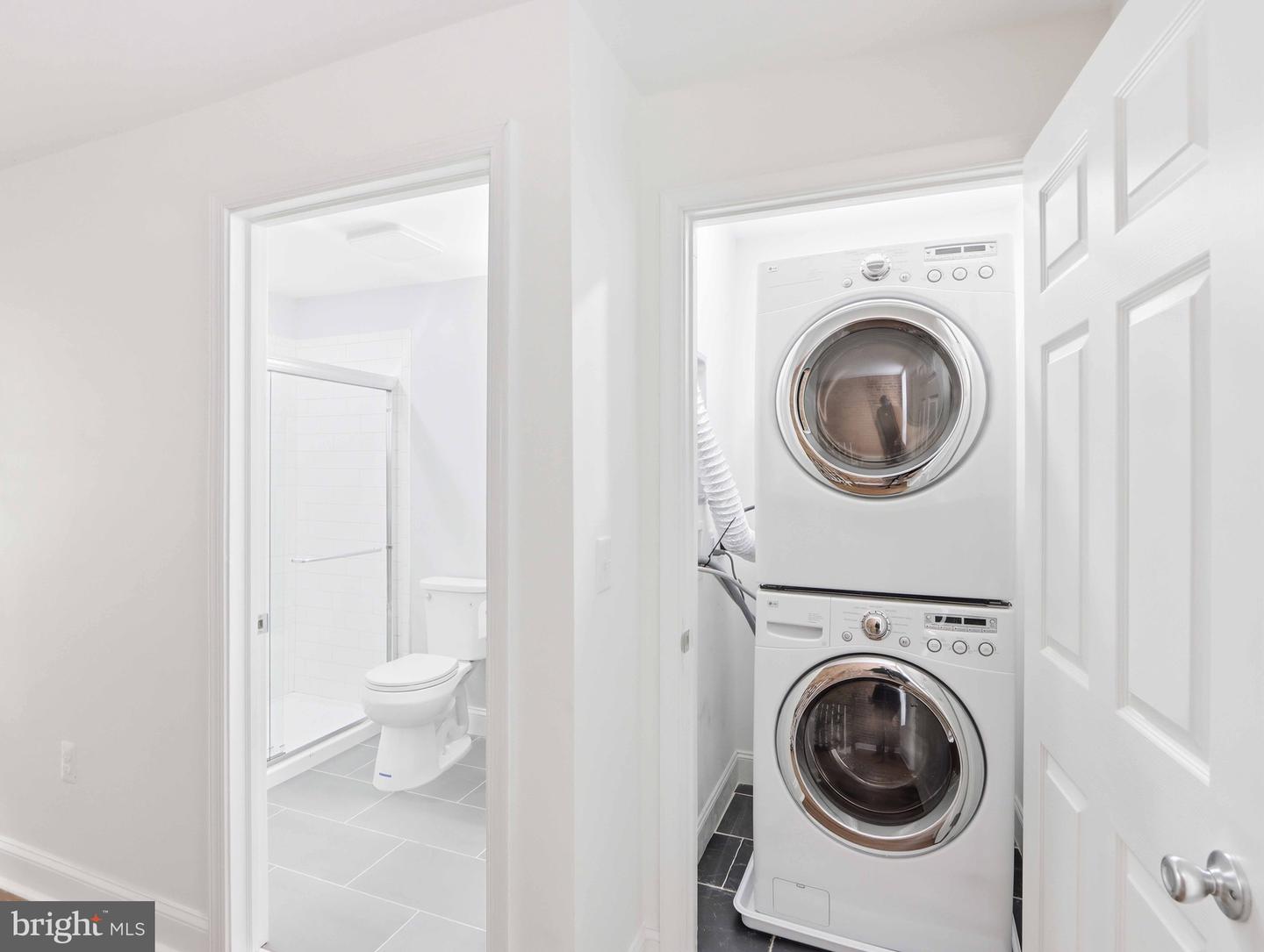2020 Wilkens Ave Property Photo 18
