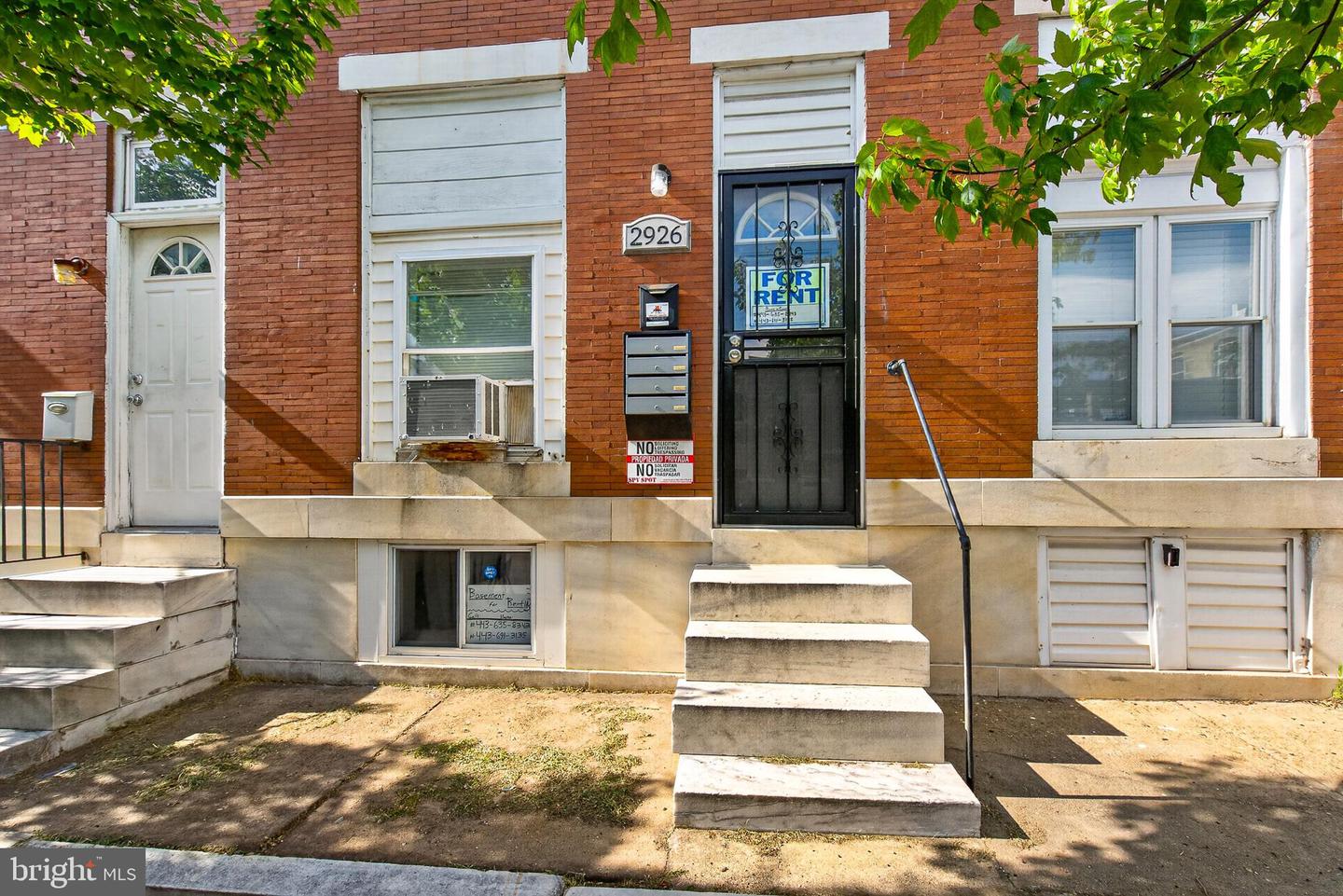 2926 E Fayette St Property Photo 4