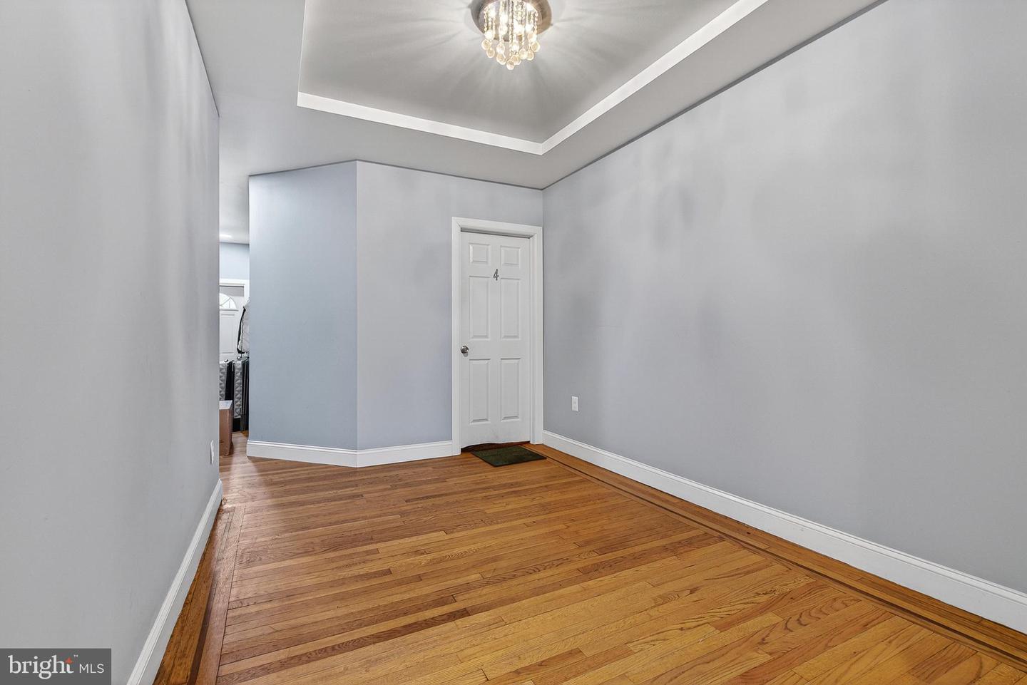 2926 E Fayette St Property Photo 7