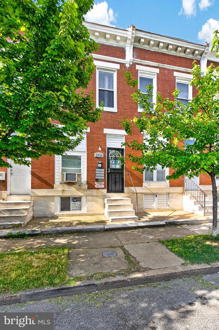 2926 E Fayette St Property Photo 31