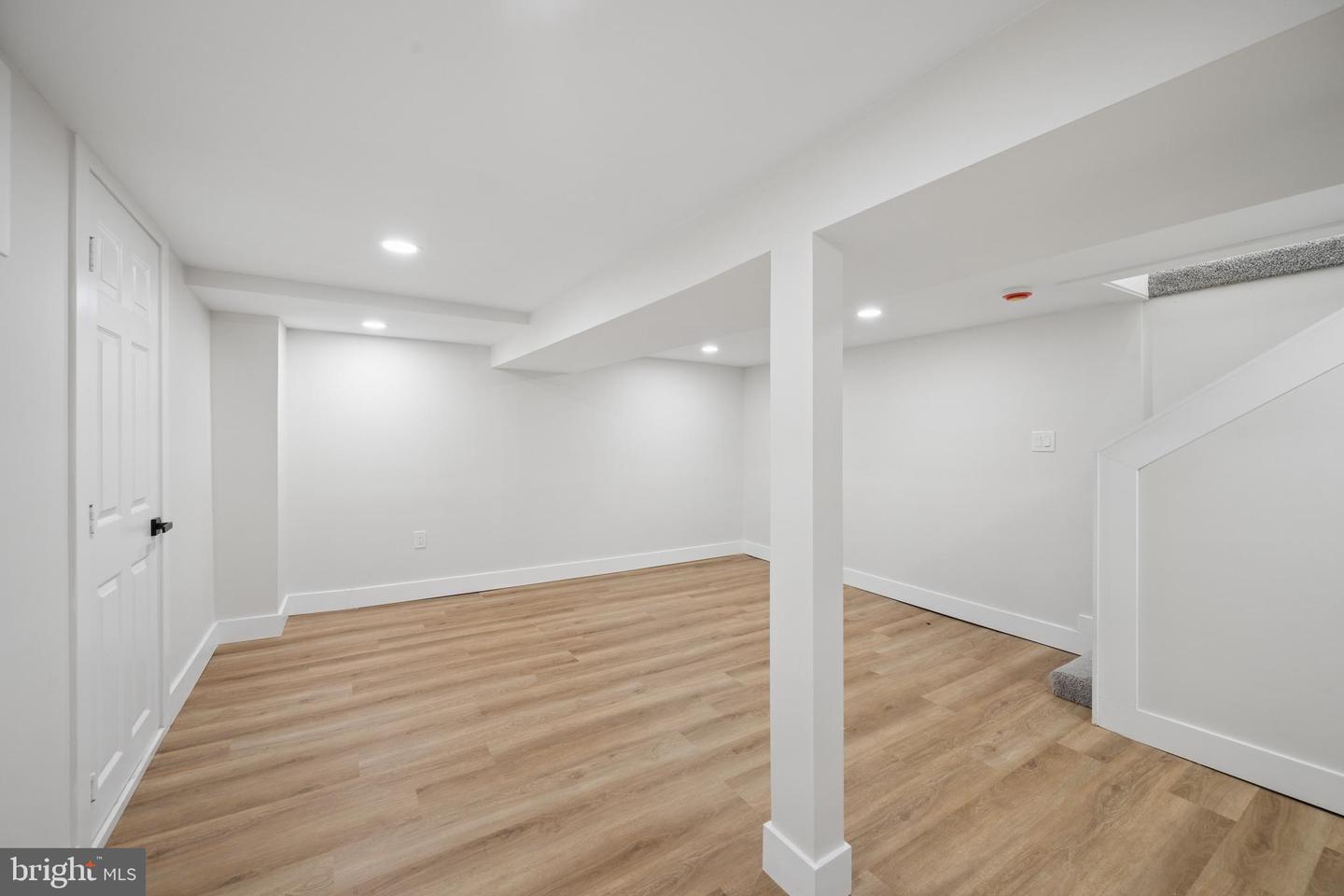 306 Lyndhurst St Property Photo 33