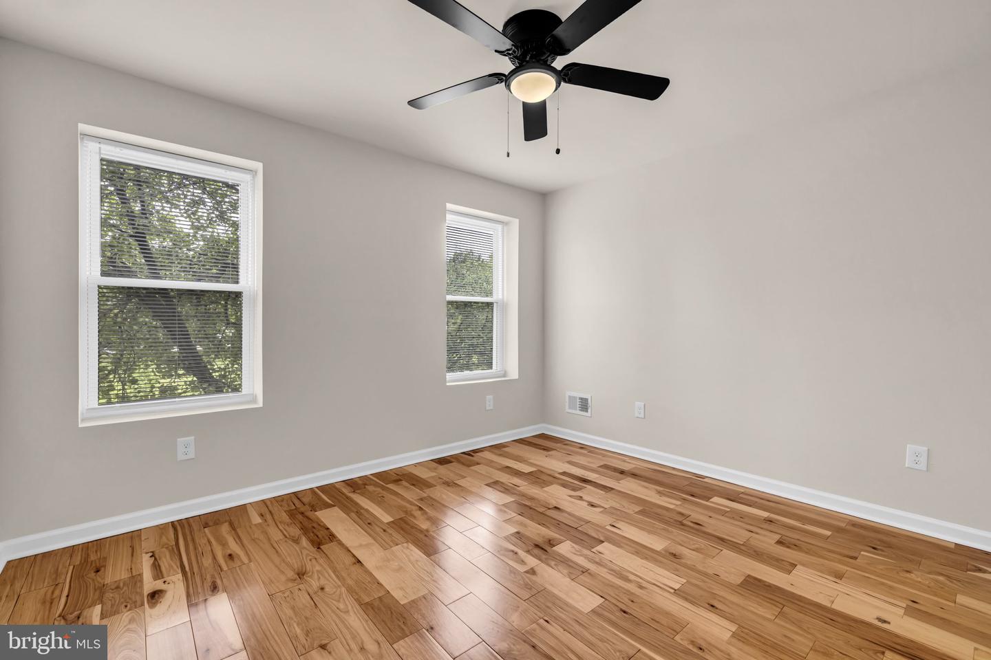 1622 Hazel St Property Photo 17