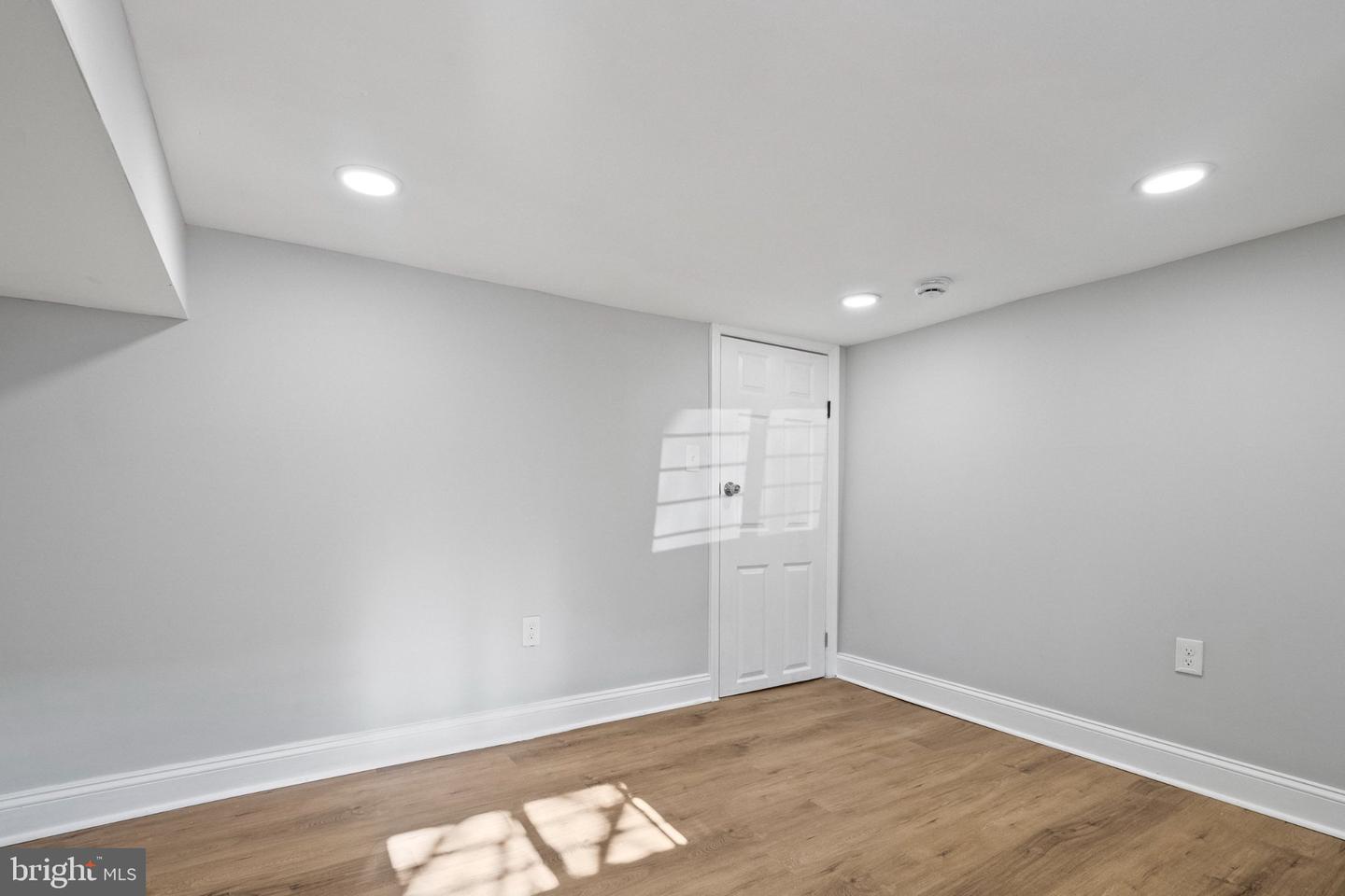 2640 E Oliver St Property Photo 10