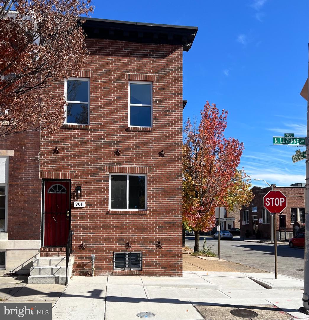 901 N Luzerne Ave Property Photo 1