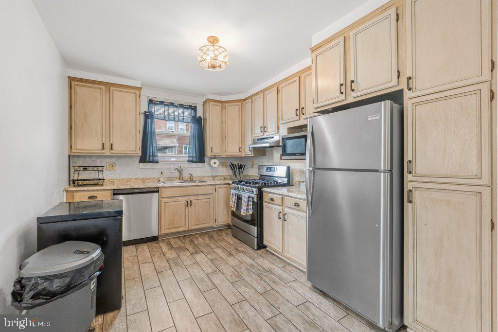 4117 Granite Ave Property Photo 10