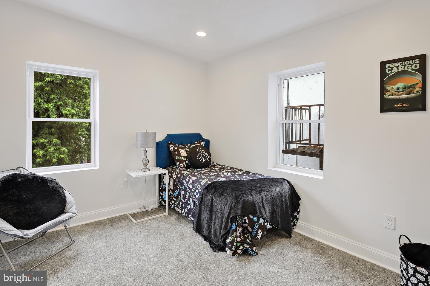 2024 Druid Hill Ave Property Photo 18