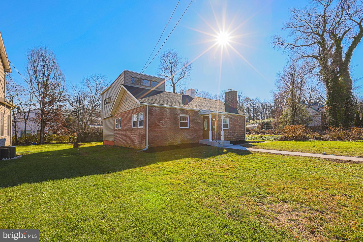 2507 TANEY RD Property Photo 1
