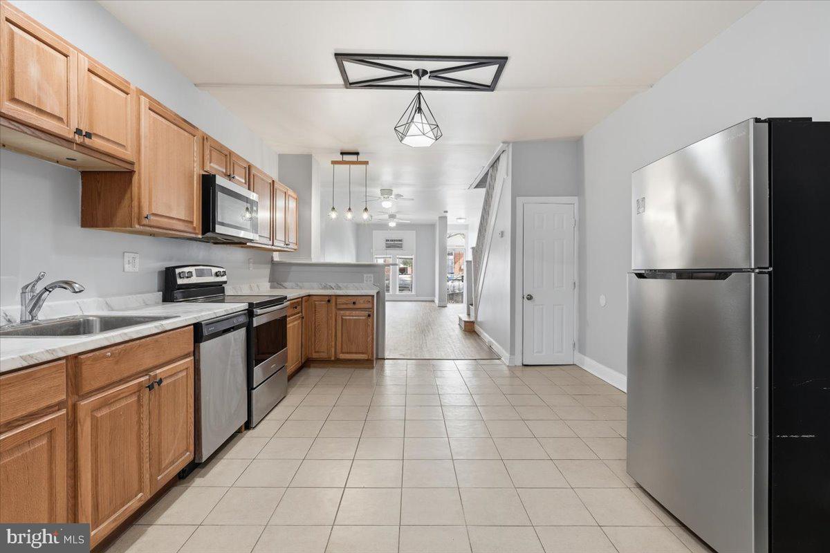 2907 Mcelderry St Property Photo 11