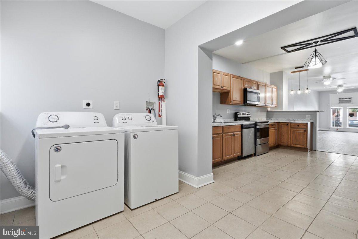 2907 Mcelderry St Property Photo 12
