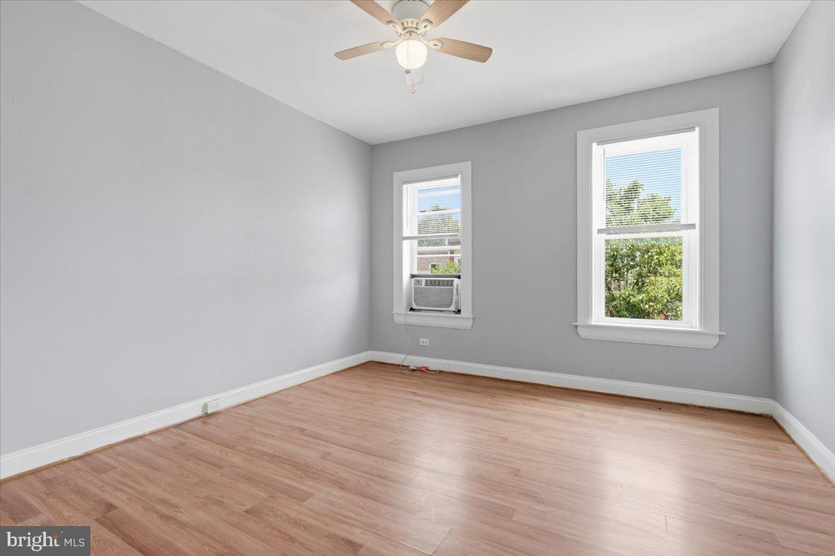 2907 Mcelderry St Property Photo 17