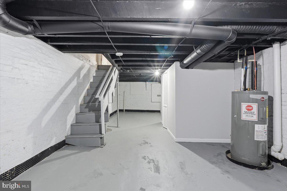2907 Mcelderry St Property Photo 21