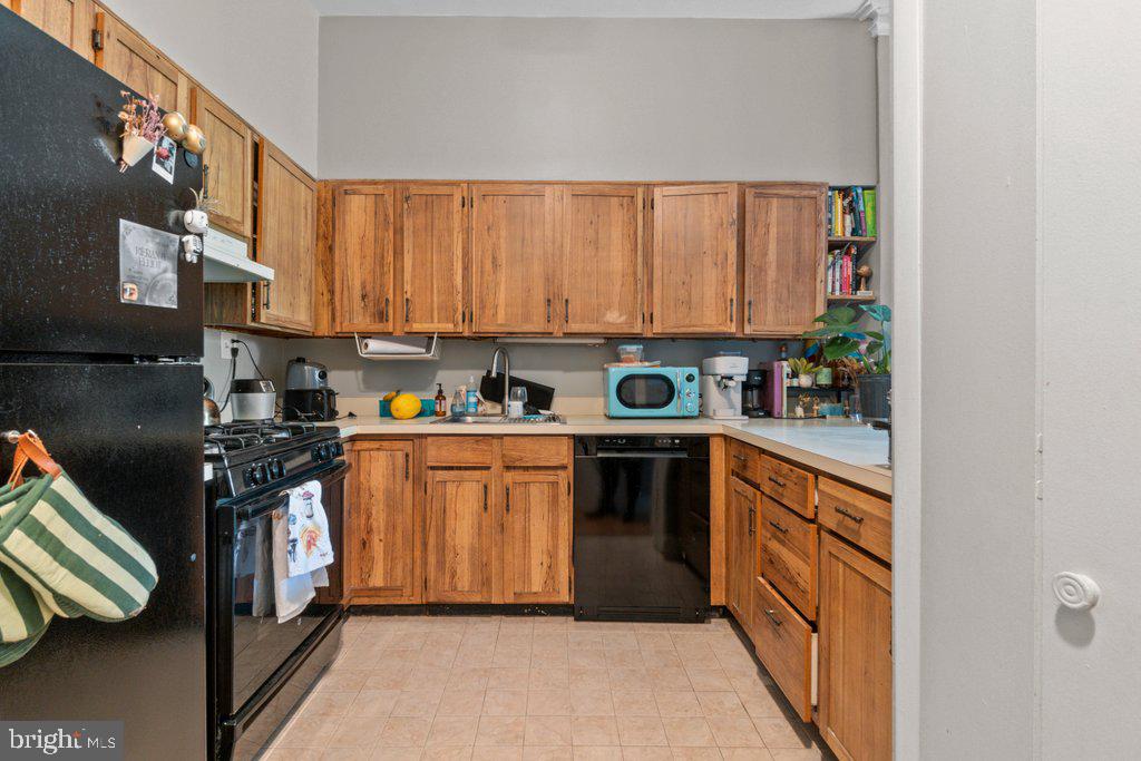 1728 Bolton St Property Photo 12