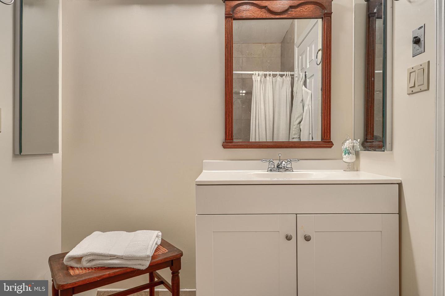 3801 Canterbury Rd #912 Property Photo 51