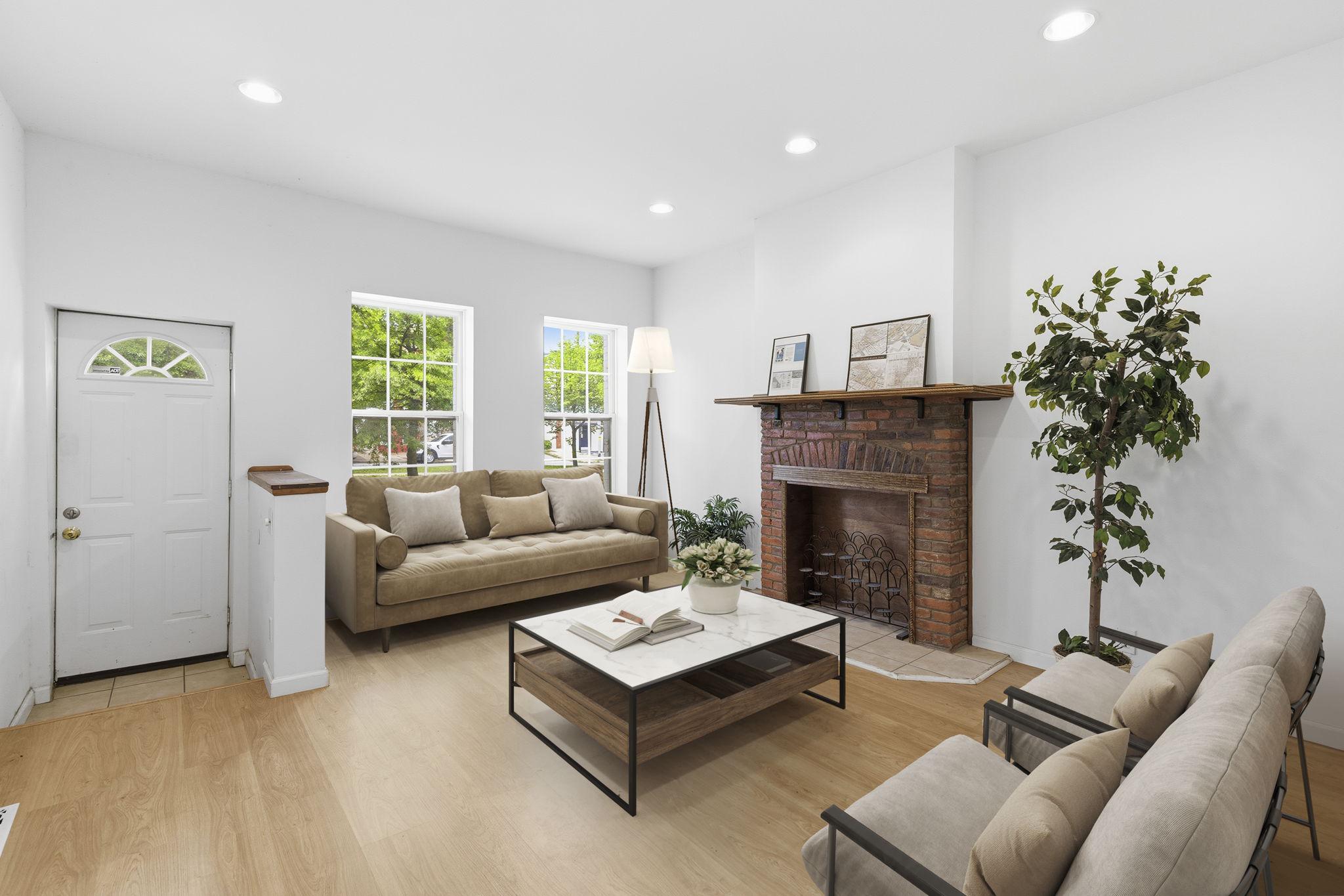 1311 N Broadway Property Photo 3