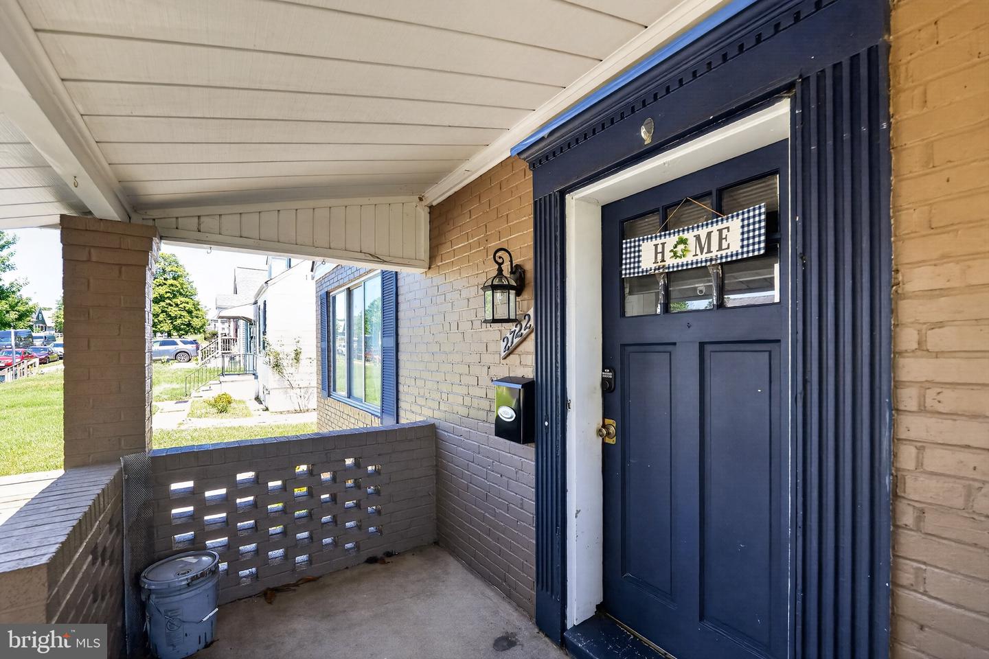 2722 Chesley Ave Property Photo 4