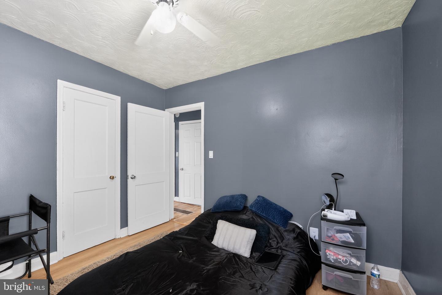 2722 Chesley Ave Property Photo 13