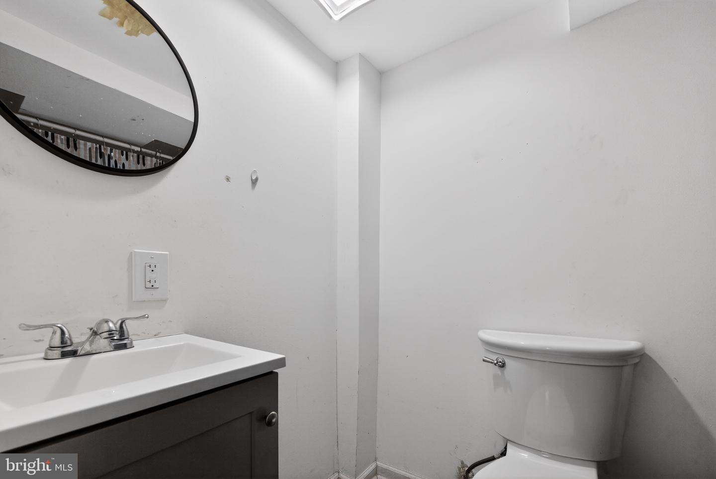 2722 Chesley Ave Property Photo 23