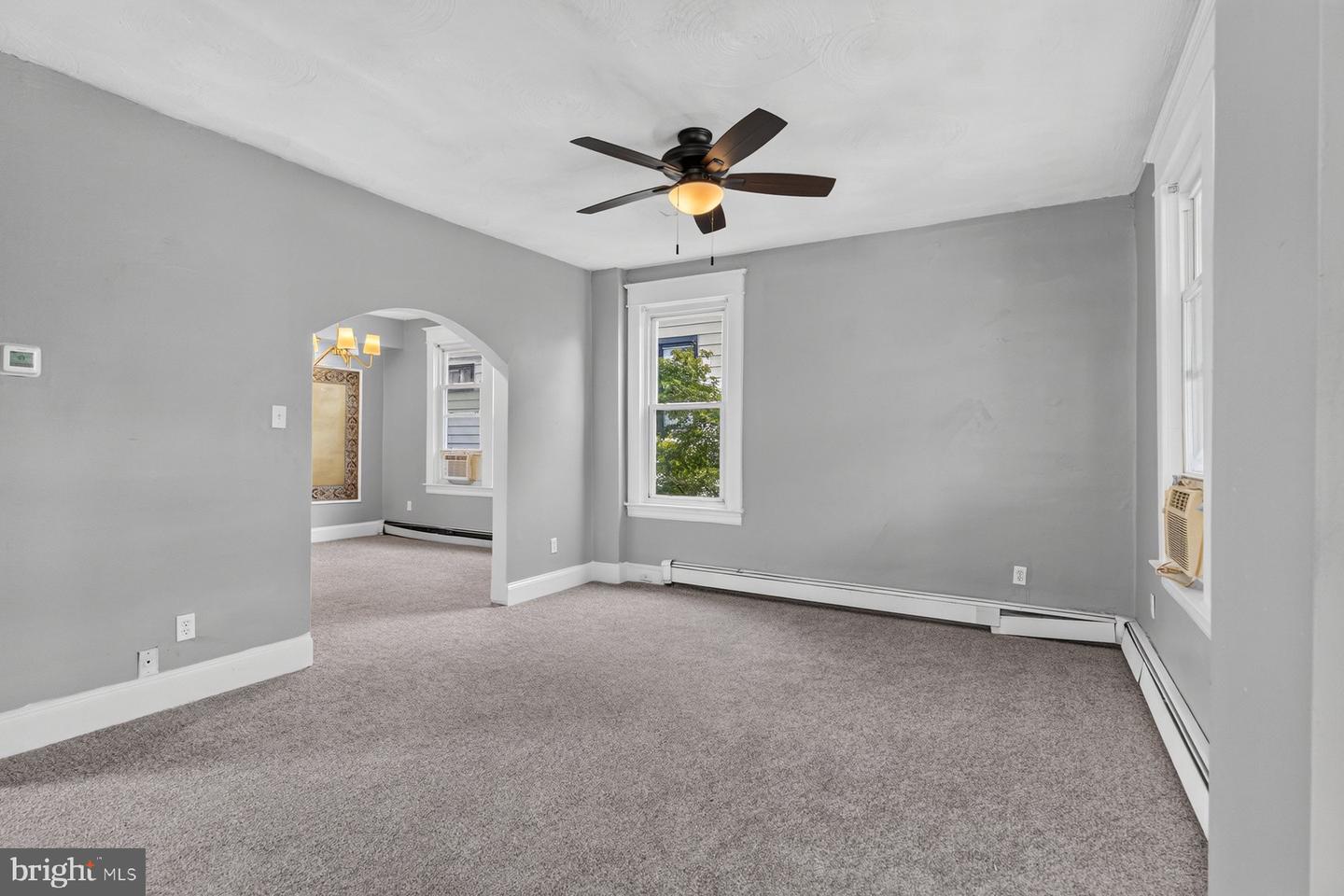 2803 Fleetwood Ave Property Photo 4
