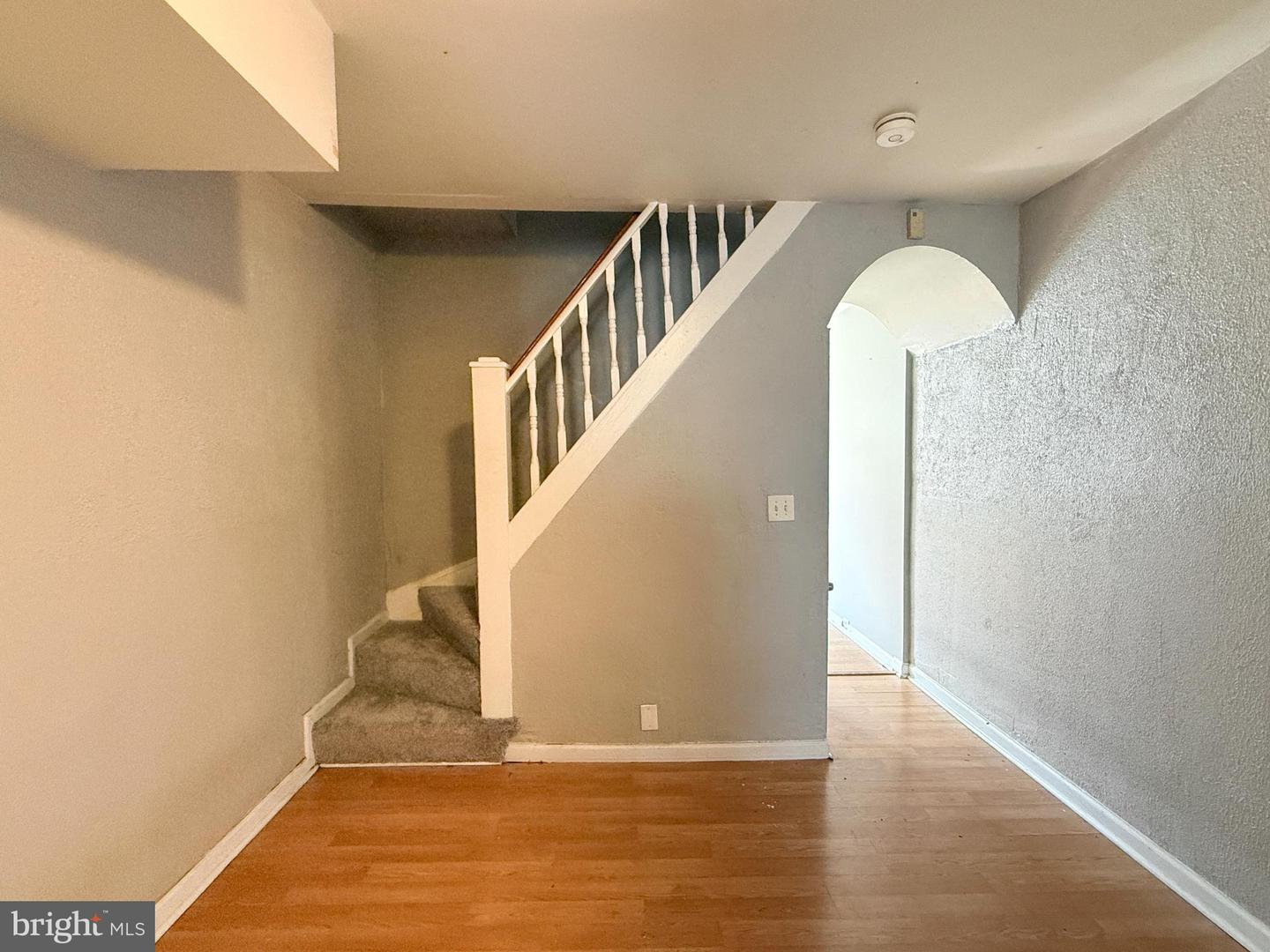 1210 Sargeant St Property Photo 5