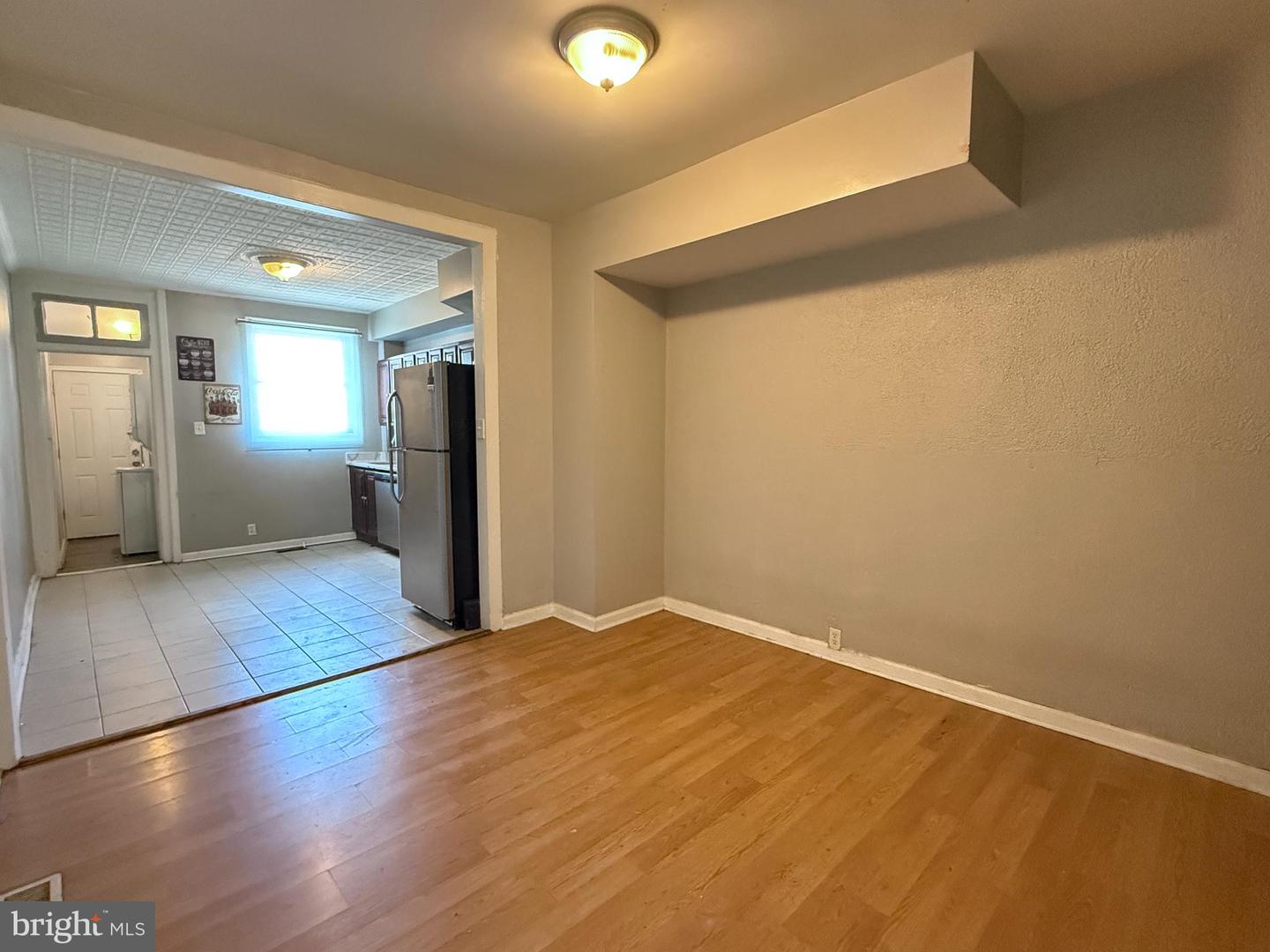 1210 Sargeant St Property Photo 6
