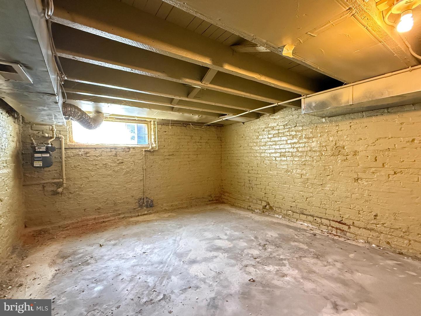 1210 Sargeant St Property Photo 17