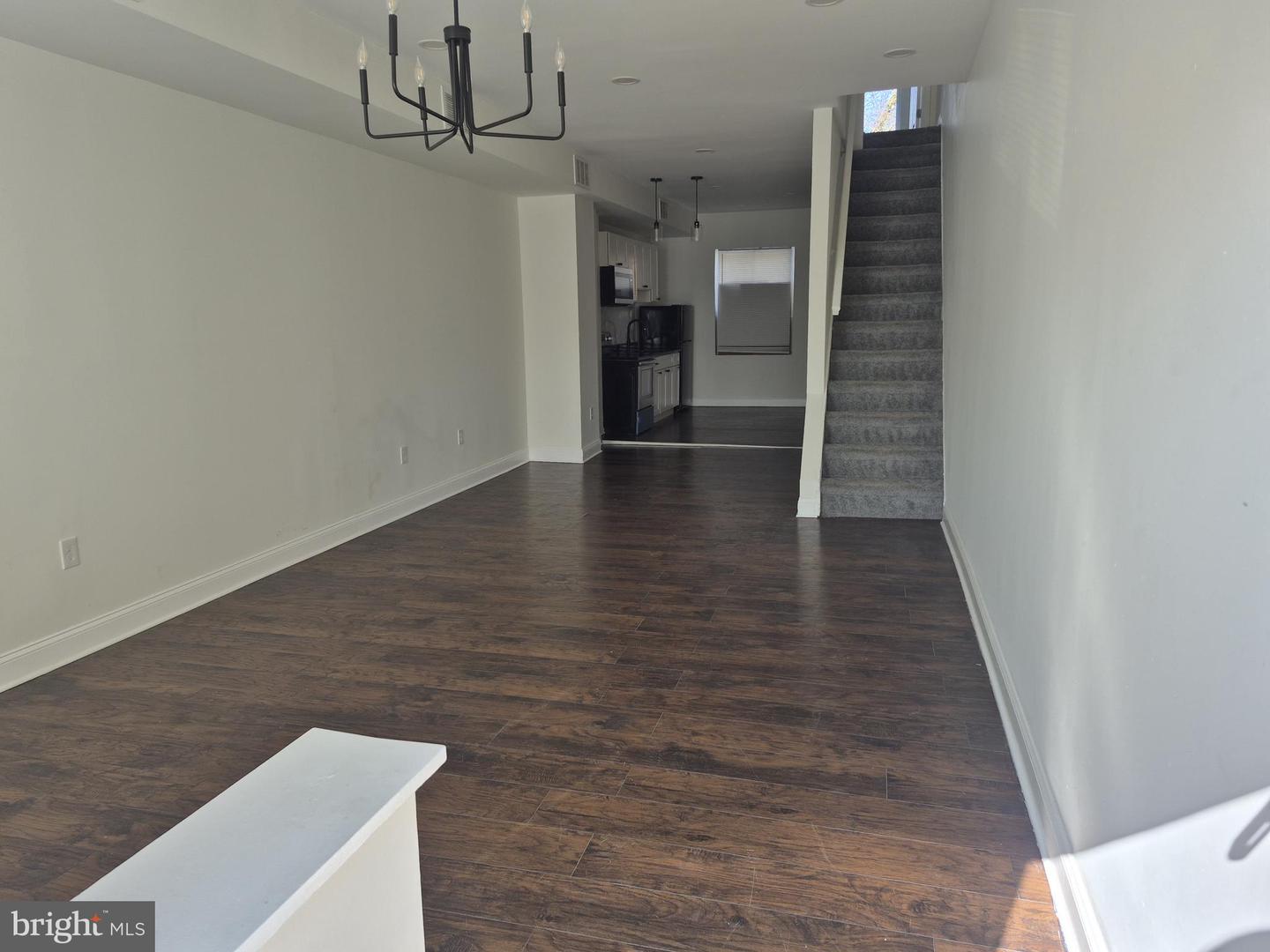 2416 Frederick Ave Property Photo 5