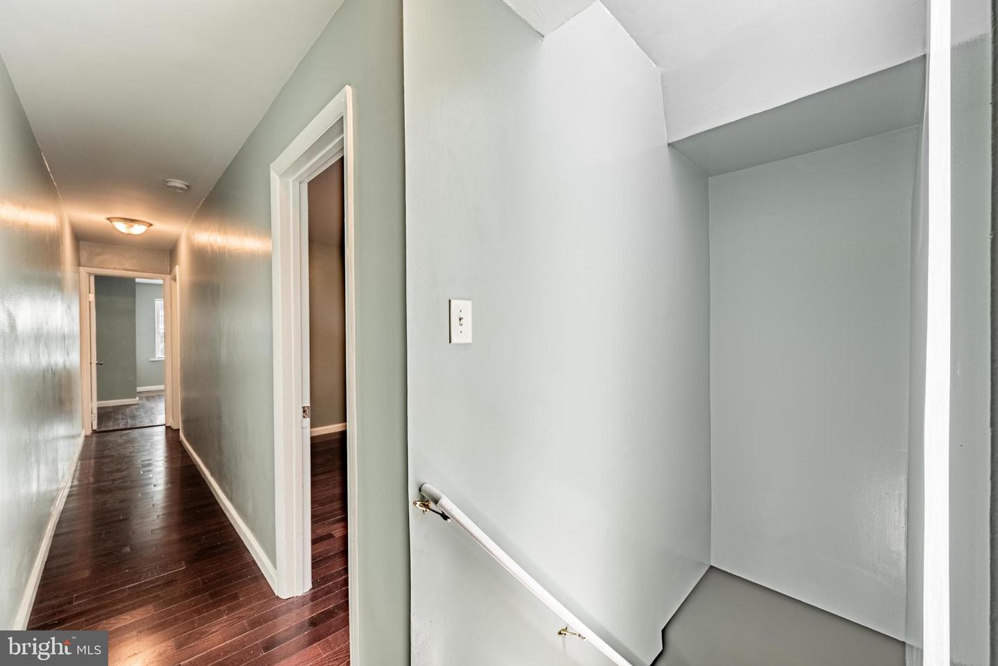 2019 E North Ave Property Photo 18