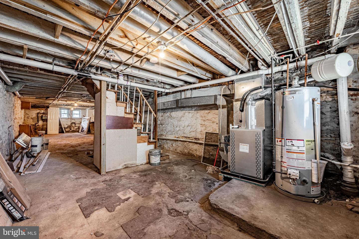 2019 E North Ave Property Photo 24